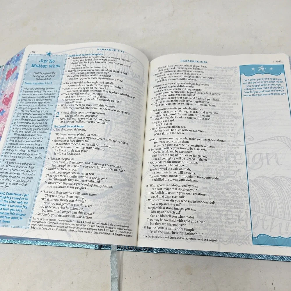 NLT Inspire Bible for Girls Metallic Blue Journaling Coloring Bible New Living